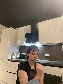 Snapshot of Just-Lilly chatting on 04.17.26 Just-Lilly online show from 04.17.26
