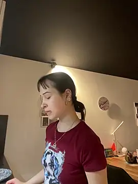 Snapshot of Just-Lilly chatting on 04.19.26 Just-Lilly online show from 04.19.26