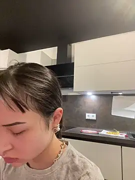Snapshot of Just-Lilly chatting on 06.18.26 Just-Lilly online show from 06.18.26