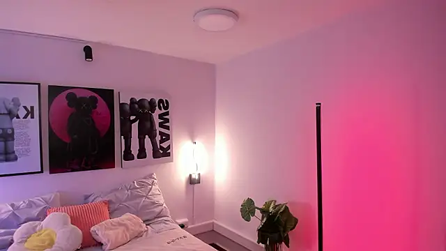 Snapshot of Hey_lucy__ chatting on 02.12.26 Hey lucy online show from 02.12.26