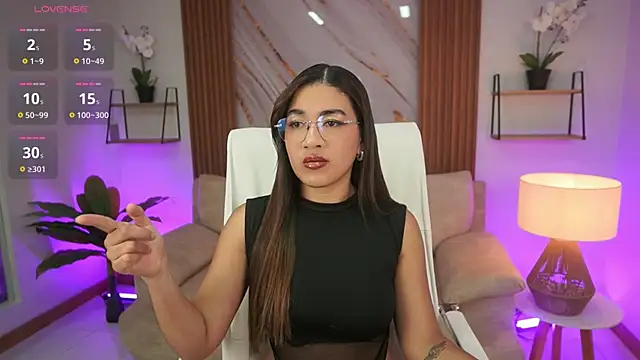 IvyGrabes online show from 02.23.26