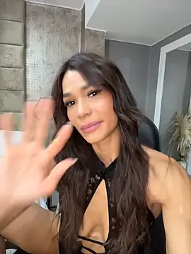 Snapshot of SofiaRivero chatting on 04.23.26 SofiaRivero online show from 04.23.26