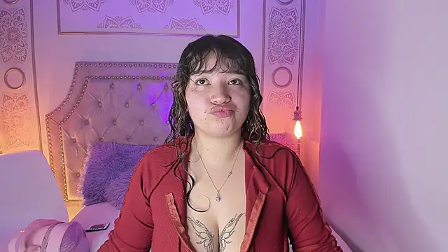 Snapshot of Honny_Blaice_ chatting on 03.23.26 Honny Blaice online show from 03.23.26
