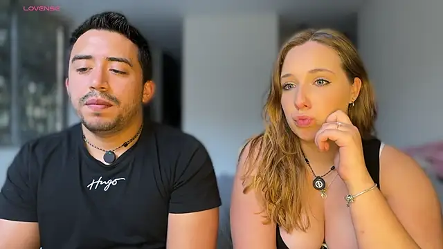 Snapshot of Sofii_n_Diego chatting on 05.19.26 Sofii n Diego online show from 05.19.26