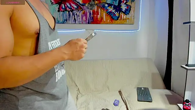 Snapshot of jhon_nicolas chatting on 02.22.26 jhon nicolas online show from 02.22.26