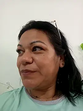 Snapshot of Dafne_77 chatting on 05.11.26 Dafne 77 online show from 05.11.26