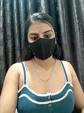Snapshot of Alix_cuti chatting on 06.02.26 Alix cuti online show from 06.02.26