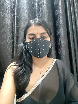 Snapshot of Alix_cuti chatting on 06.29.26 Alix cuti online show from 06.29.26