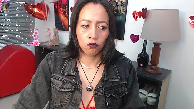 Snapshot of Milfangel1 chatting on 02.20.26 Milfangel1 online show from 02.20.26