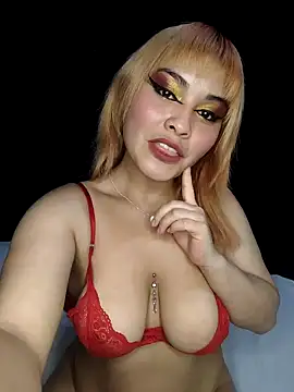 Snapshot of zoe_love18 chatting on 02.21.26 zoe love18 online show from 02.21.26