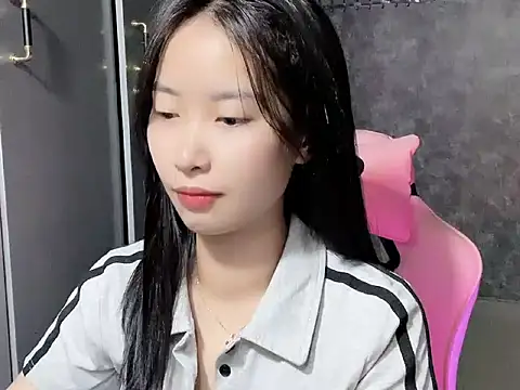 Linne6789 online show from 03.13.26