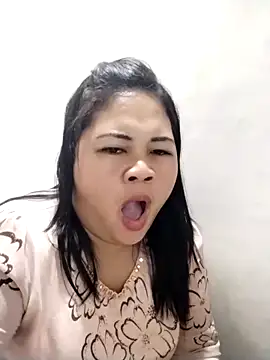 Snapshot of biggbooty15 chatting on 02.21.26 biggbooty15 online show from 02.21.26