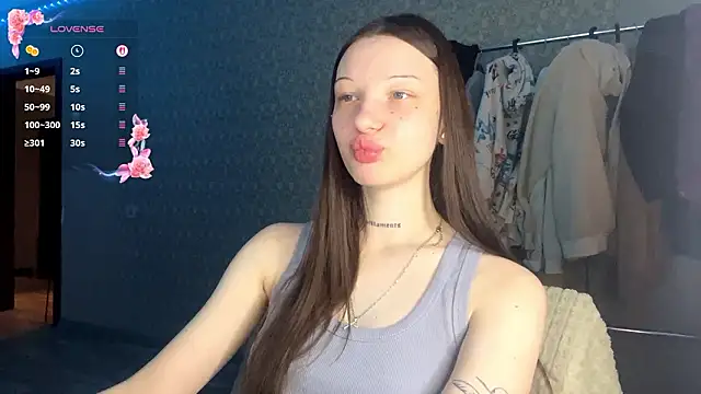 LumPetal online show from 03.03.26