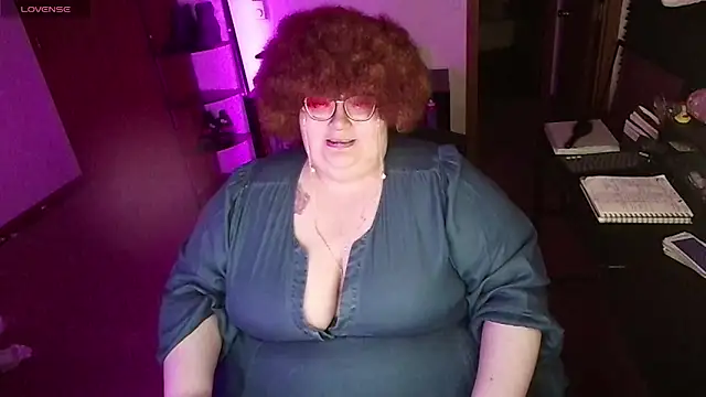 RileySynn online show from 04.19.26