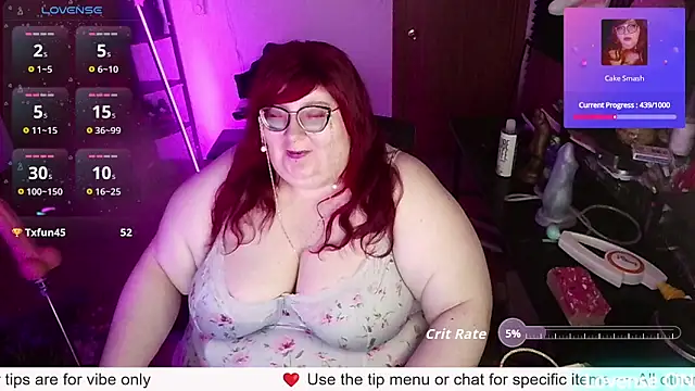 Snapshot of RileySynn chatting on 05.31.26 RileySynn online show from 05.31.26