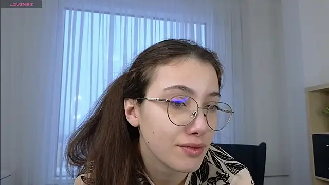 Snapshot of PamTrower chatting on 02.27.26 PamTrower online show from 02.27.26