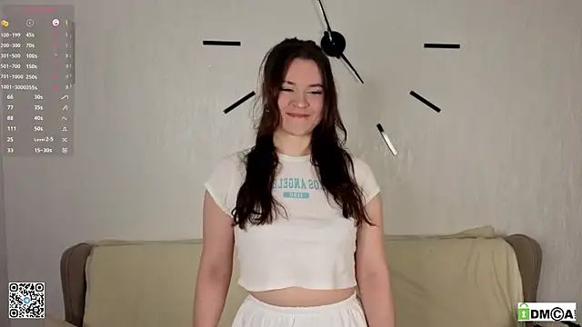 Snapshot of DelindaToste chatting on 02.21.26 DelindaToste online show from 02.21.26