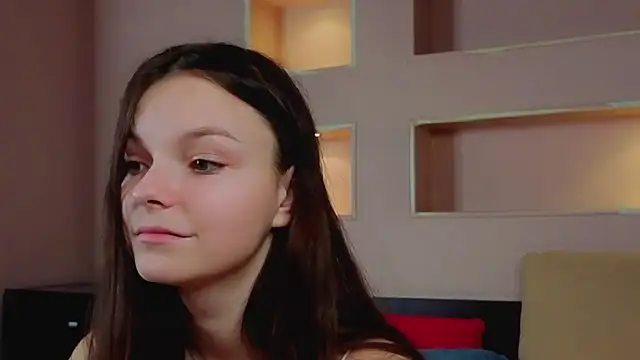 Snapshot of ElizaPizza chatting on 05.05.26 ElizaPizza online show from 05.05.26