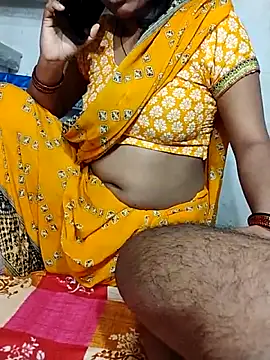 Snapshot of horny_indian90 chatting on 04.13.26 horny indian90 online show from 04.13.26