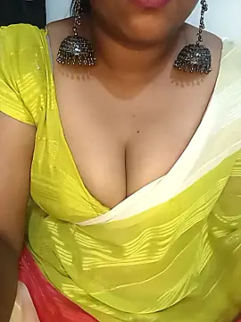 Snapshot of Chinnima143 chatting on 05.27.26 Chinnima143 online show from 05.27.26