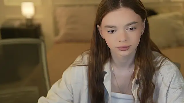 Snapshot of Zlata_Sky chatting on 07.12.26 Zlata Sky online show from 07.12.26