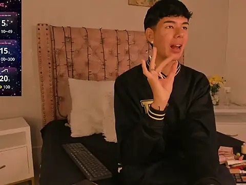 Snapshot of noah_lewiss chatting on 02.24.26 noah lewiss online show from 02.24.26