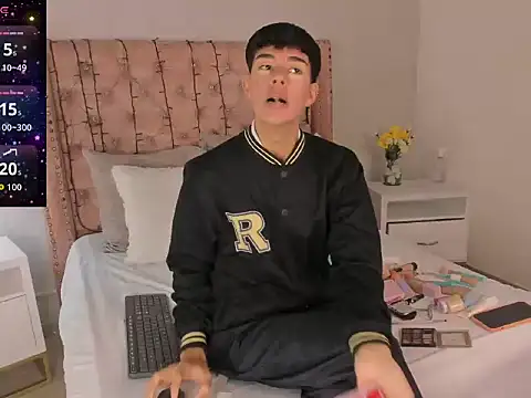 Snapshot of noah_lewiss chatting on 02.26.26 noah lewiss online show from 02.26.26