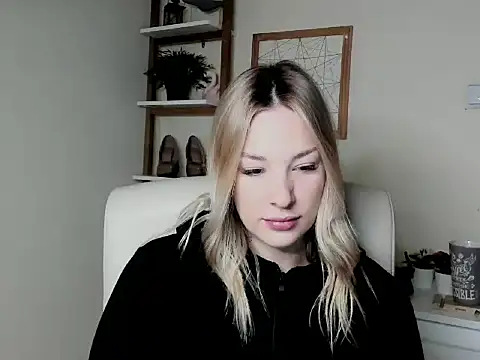 Snapshot of VelvetAngela chatting on 02.17.26 VelvetAngela online show from 02.17.26