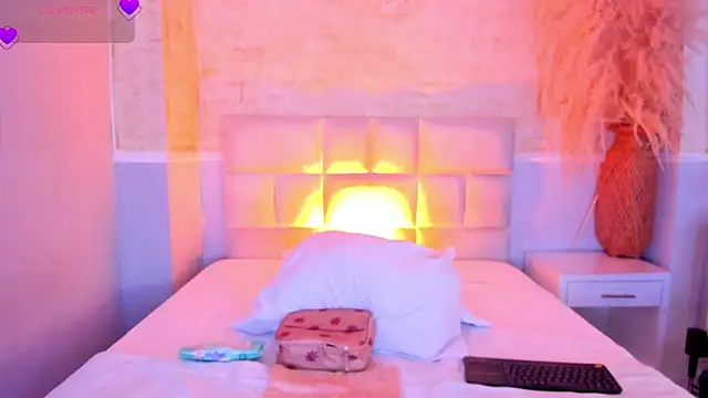 valeriekhaleesi online show from 04.09.26