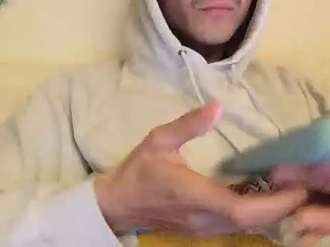 Snapshot of trippydove8 chatting on 02.01.26 trippydove8 online show from 02.01.26