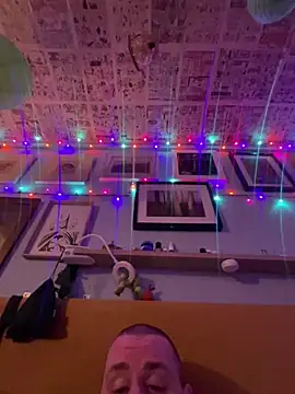 Snapshot of dribbleandthrob chatting on 02.11.26 dribbleandthrob online show from 02.11.26