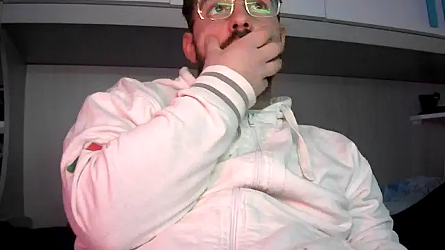 Snapshot of no-name15 chatting on 02.20.26 no-name15 online show from 02.20.26