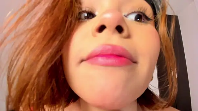 Snapshot of _FuckingYoungs_ chatting on 03.02.26 FuckingYoungs online show from 03.02.26