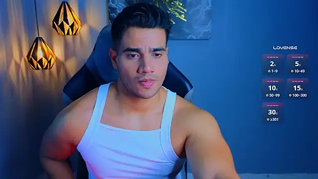 Snapshot of AndresRodriguez1 chatting on 02.13.26 AndresRodriguez1 online show from 02.13.26