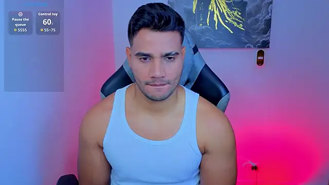 Snapshot of AndresRodriguez1 chatting on 06.15.26 AndresRodriguez1 online show from 06.15.26
