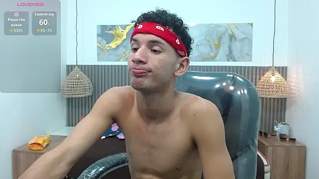 JDWhite18 online show from 03.05.26