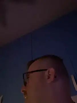 io1Elian online show from 04.10.26