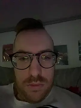 io1Elian online show from 04.14.26