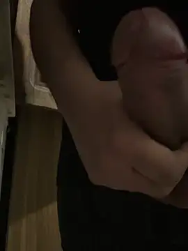 Snapshot of kaytosery chatting on 02.18.26 kaytosery online show from 02.18.26