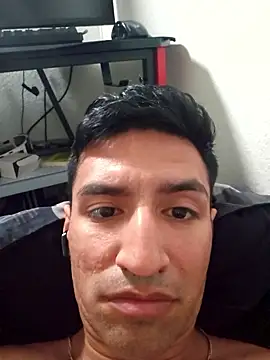 Yoloso33 online show from 02.22.26