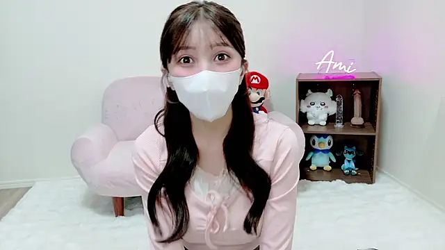 Snapshot of The_Ami_jp chatting on 05.22.26 The Ami jp online show from 05.22.26