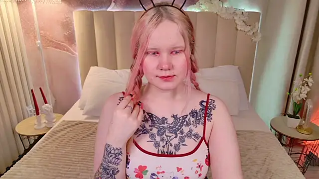 AnnieVibe online show from 04.01.26