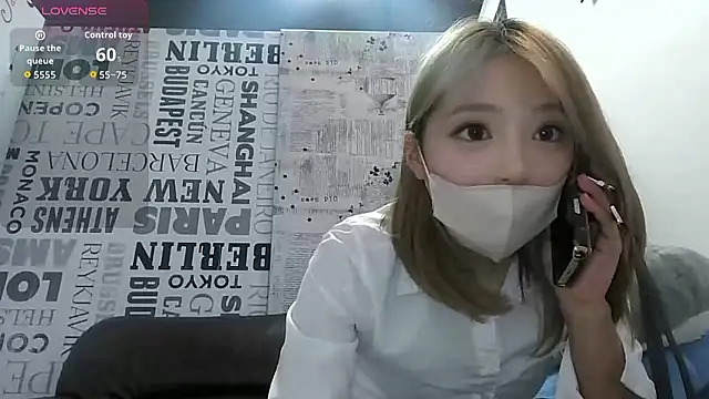 erinaka123 online show from 02.23.26