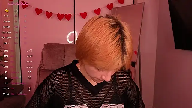 AutumnWhisper online show from 04.09.26