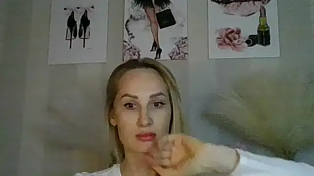 Snapshot of Kikki777 chatting on 02.01.26 Kikki777 online show from 02.01.26
