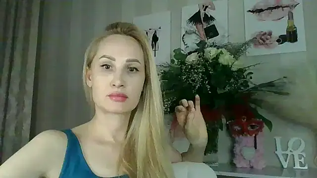 Snapshot of Kikki777 chatting on 02.15.26 Kikki777 online show from 02.15.26