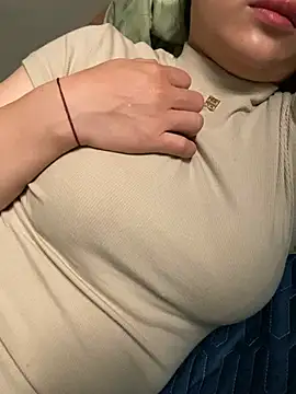 Snapshot of Myimy chatting on 03.02.26 Myimy online show from 03.02.26