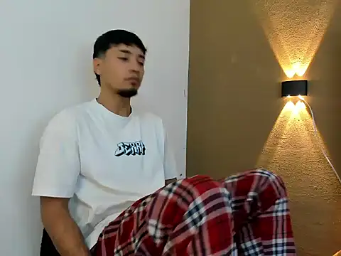 Snapshot of Noah_Smith01 chatting on 02.22.26 Noah Smith01 online show from 02.22.26