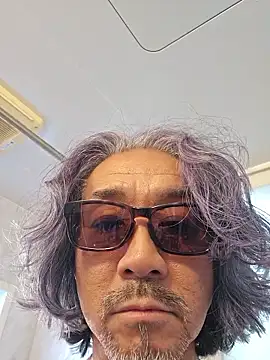 Snapshot of MtaS1 chatting on 02.18.26 MtaS1 online show from 02.18.26