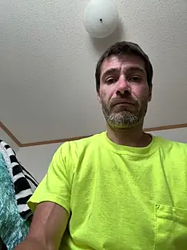 Snapshot of tommattsonn chatting on 06.30.26 tommattsonn online show from 06.30.26